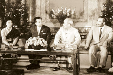 Vai trò của Chủ tịch Hồ Chí Minh, Chủ tịch Kaysone PHOMVIHANE, Chủ tịch Souphanouvong và các nhà lãnh đạo cấp cao của hai Đảng, hai nhà nước trong quá trình xây dựng và phát triển quan hệ đặc biệt Việt Nam – Lào, Lào – Việt Nam