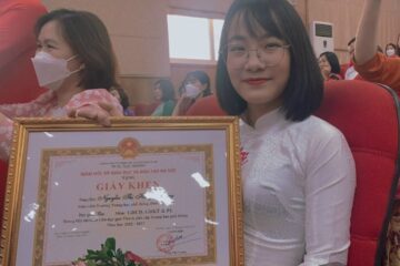 VƯỢT QUA HÀNG TRĂM GIÁO VIÊN THPT THỦ ĐÔ, CÔ GIÁO NGUYỄN THỊ HÔNG NHUNG , GIÁO VIÊN TRƯỜNG HỮU NGHỊ T78 ĐÃ XUẤT SẮC ĐẠT GIẢI TRONG HỘI THI GIÁO VIÊN DẠY GIỎI CẤP THÀNH PHỐ