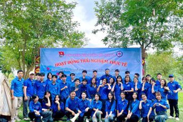 Thiết thực, ý nghĩa với chương trình trải nghiệm thực tế và Hành trình về địa chỉ đỏ của Đoàn Thanh niên Nhà trường tổ chức