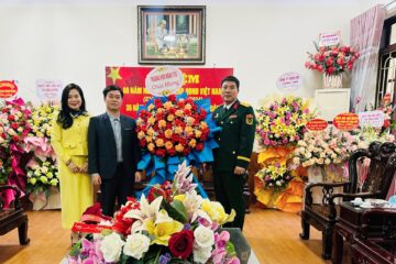 Trường Hữu Nghị T78 chúc mừng Ban chỉ huy Quân sự Huyện Phúc Thọ nhân dịp Kỷ niệm 80 năm Ngày thành lập Quân đội nhân dân Việt Nam (22/12/1944 – 22/12/2024) và 35 năm Ngày hội Quốc phòng toàn dân (22/12/1989 – 22/12/2024)