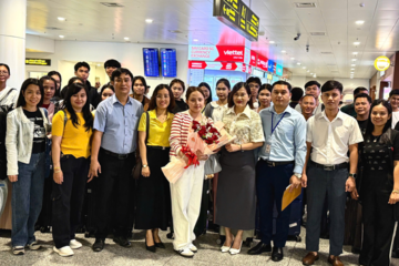 Trường Hữu Nghị T78 đón Lưu học sinh Lào nhập học năm học 2025-2026