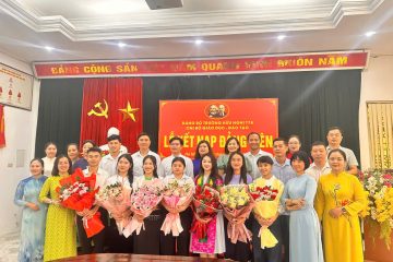 Chi bộ Giáo dục – Đào tạo thuộc Đảng bộ trường Hữu nghị T78 đã tổ  chức lễ kết nạp đảng viên cho bảy quần chúng ưu tú là  học sinh khối  12, khóa 29 của nhà trường